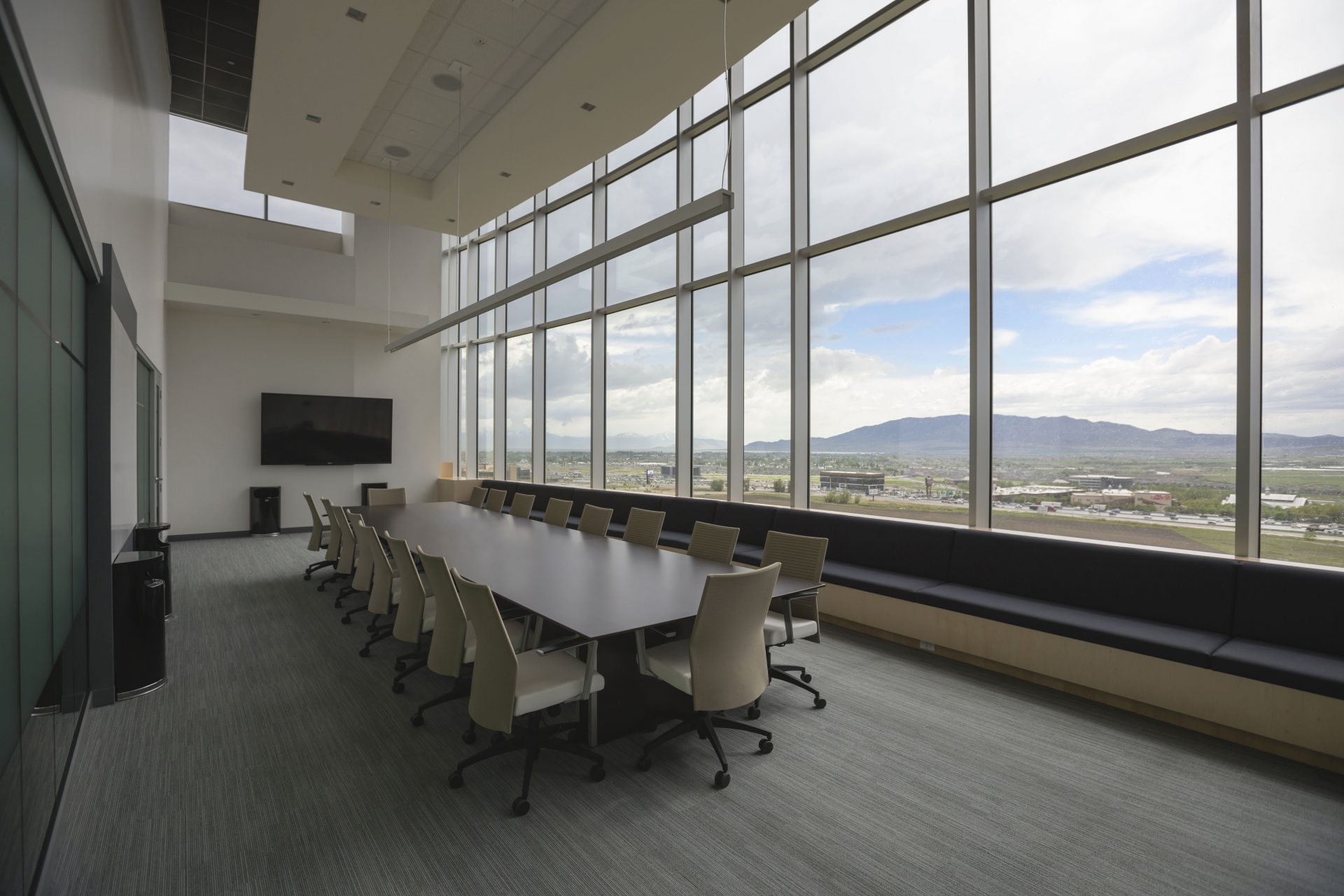 Policies & Procedures to Keep the Work Going: Managing Unscheduled Employee Absence at Customer Facility