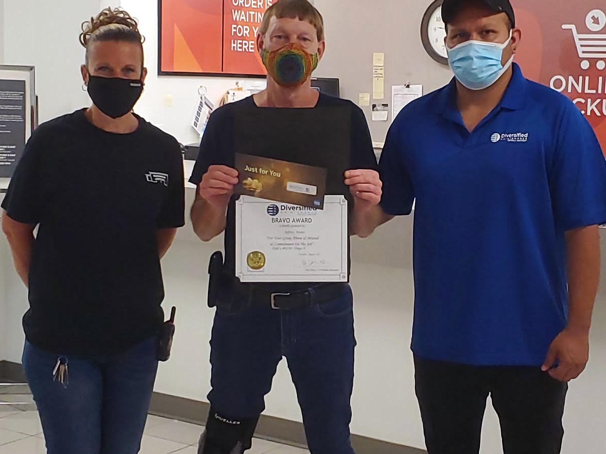Harris Jeffrey Awarded Bravo at Bangor Kohl’s